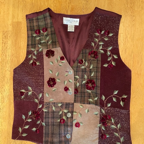 Retro 80’s does 1930’s Vest 🤍 - Picture 2 of 12